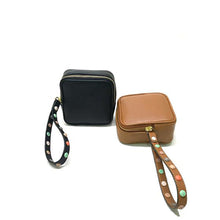 Load image into Gallery viewer, Boxy