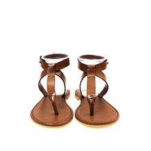 Load image into Gallery viewer, Bella Walks