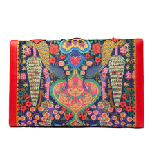 Load image into Gallery viewer, Trousseau Trunk